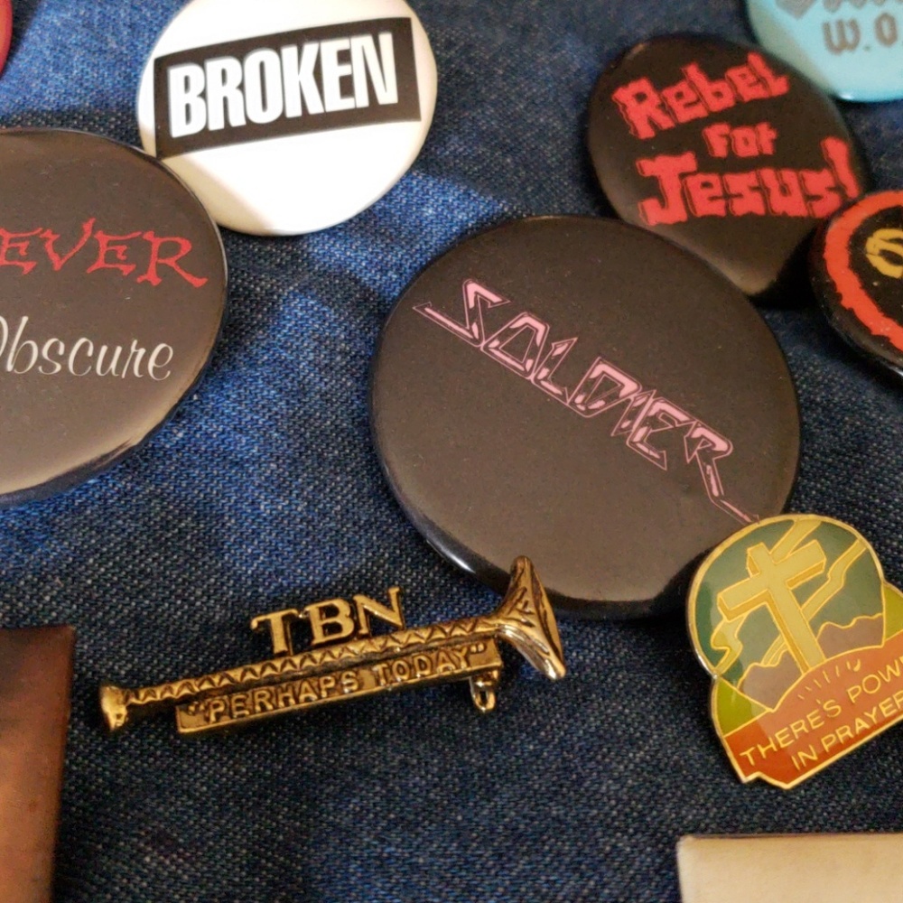 Jesus Freaks Buttons - Picture 2 of 8